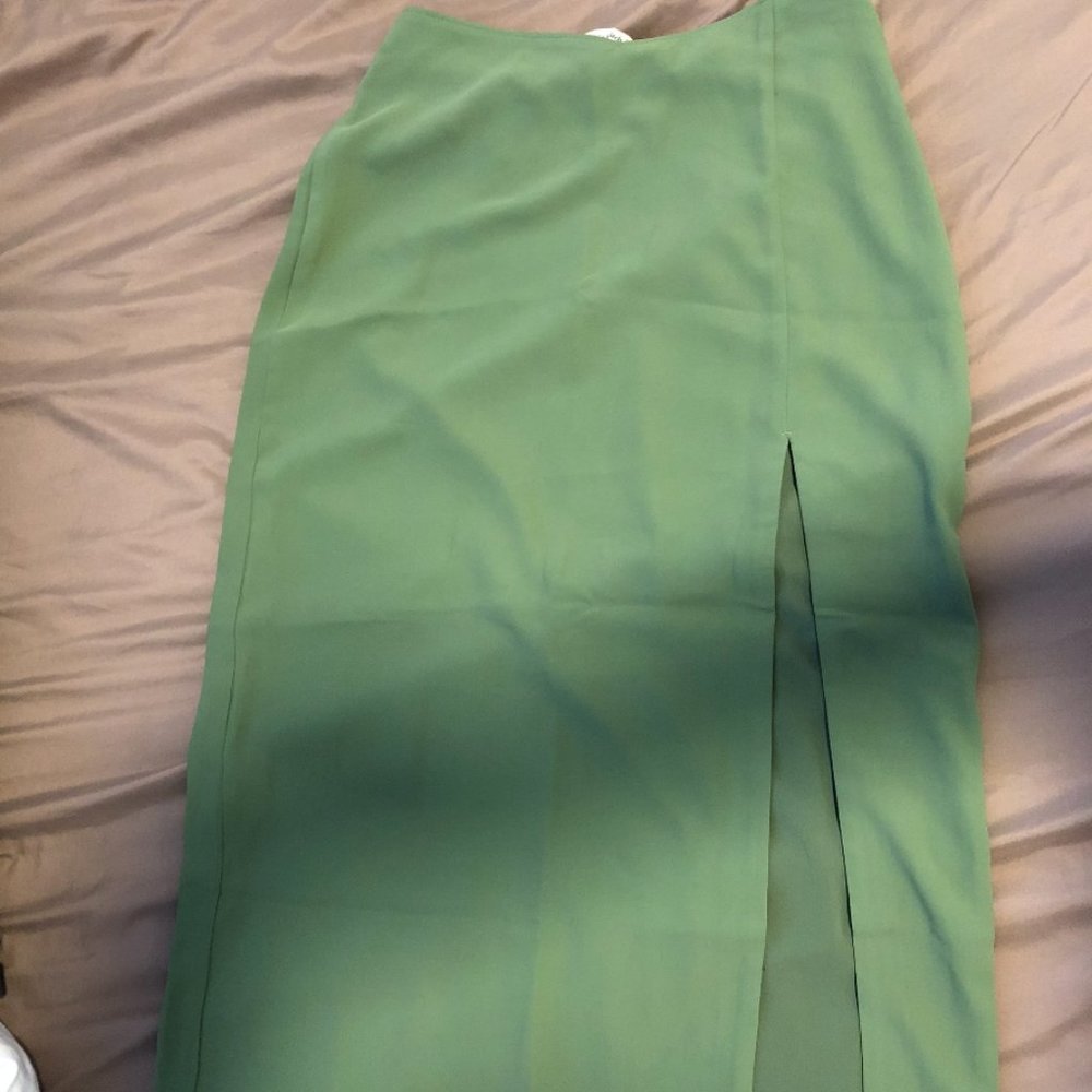 Dipped Waist Midi Skirt